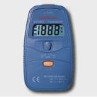 分 辨 率：1℃,1℉;攝 氏 度：-50～-40℃±6℃，-39～-20℃±5℃;-19～0℃±3℃，0～500℃±0.75%;501～750℃±1%
華 氏 度:：-58～-4℉±7℉，-3～-32℉±4℉;32～932℉±2℉，933～1382℉±1℉.

