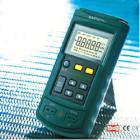 測量類別包括℃、℉和mV信號。熱電偶類型：J、K、T、E、R、S、B、N;測量熱電偶;模擬熱電偶;溫度分辨率： 0.1℃/0.1℉;溫度精度：±（0.3℃+10μV）;量　　程：-10mV∽75 mV;分 辨 率：0.01 mV;精度：±（0.025%+1字）'







