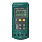 用于0-24mA的電流回路和0-10V的直流電壓的測量和輸出校準，但本校準儀不能同時用作測量和輸出。直流電壓測量,直流電壓輸出;直流電流測量;直流電流輸出;外供電源模擬輸出直流毫安電流
;校準儀回路電源測量直流毫安電流


