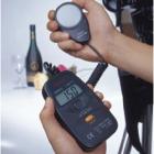 顯 示 器：最大顯示數(shù)1999，字高13mm;量程：0～2000Lux±5%，2000～1999Lux±5%，20000～50000Lux±5%;

