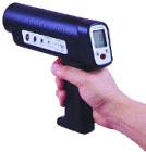 測溫范圍:-25℃-1200℃;測量精度:讀數(shù)值的±1%或±1℃,環(huán)境溫度為23℃±5℃;重復精度:讀數(shù)值的±0.5%或±0.5℃. 
