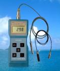 鐵基/非鐵基涂層測厚儀CM-8822應用：用磁性傳感器測量鋼、鐵等鐵磁質(zhì)金屬基體上的非鐵磁性涂層、鍍層,用渦流傳感器測量銅、鋁、鋅、錫等基體上的琺瑯、橡膠、油漆、塑料層等。廣泛用于制造業(yè)、金屬加工業(yè)、化工業(yè)、商檢等檢測領域。
