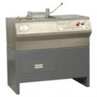 MPJ35金相試樣磨平機，是用于經(jīng)切割后的試樣表面或未經(jīng)加工的試樣表面進行粗磨工序，可提高試樣的制備質(zhì)量和工效。 轉(zhuǎn)　　速：1450v/min.砂輪規(guī)格：350×40×40mm.電 動 機：Y100L2-4，3kW，380V，50Hz

 
