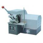 QG-1型金相試樣切割機是金相試樣的首道工序,采用高速旋轉(zhuǎn)的薄片增強砂輪來截取試樣，為不使在切割中燒傷試樣的組織，本機裝有冷卻系統(tǒng)。 最大切割截面：35×35mm.砂輪片規(guī)格：250×2×32mm.轉(zhuǎn)速：2800r/min.電動機：Y802L-2 1.2kW 380V 50Hz

 
