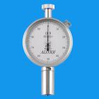 功 能：
LX邵氏C型硬度計(jì)是測(cè)定壓縮率為 50% 時(shí)應(yīng)力為 0.5kg/c㎡ 以上的含有發(fā)泡濟(jì)制成的橡塑微孔材料硬度，也可用于類似硬度的其他材料。
