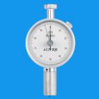 功 能：
LX邵氏C型硬度計(jì)是測(cè)定壓縮率為 50% 時(shí)應(yīng)力為 0.5kg/c㎡ 以上的含有發(fā)泡濟(jì)制成的橡塑微孔材料硬度，也可用于類似硬度的其他材料。
