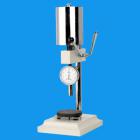 功 能：
　　LX-D 型邵氏硬度計(jì)可裝配在本公司配套生產(chǎn)的LD邵氏硬度計(jì)支架上使用，可提高測(cè)試精度。
