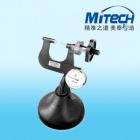 PHR-4-2小型洛氏硬度計(jì)的功能特點(diǎn)：
﹡ 小型，輕便，價(jià)廉，可以象千分尺一樣使用。
﹡ 與臺(tái)式機(jī)相同的試驗(yàn)原理和精度，符合標(biāo)準(zhǔn)GB/T230、ISO6508和ASTM
    E110。經(jīng)中國計(jì)量院檢測(cè)，誤差小于1.5HR。
﹡ 由主機(jī)和支承座組成，可以在桌面上使用或攜帶到車間現(xiàn)場(chǎng)使用。
﹡ 可測(cè)試許多臺(tái)式硬度計(jì)無法測(cè)試的細(xì)、小、長及異型零件。
﹡ 可測(cè)試標(biāo)準(zhǔn)件、五金件、刀具等零件。
﹡ 可測(cè)試鋼管的內(nèi)外表面硬度。
﹡ 非常適于測(cè)試支承面較小的零件。
﹡ 可溯源的標(biāo)準(zhǔn)硬度塊。
﹡ 經(jīng)標(biāo)準(zhǔn)洛氏硬度計(jì)檢驗(yàn)合格的壓頭。
﹡ 用于校驗(yàn)試驗(yàn)力的測(cè)力儀可溯源到國家副基準(zhǔn)
