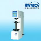 一、簡(jiǎn)介
       HBE-3000A電子布氏硬度計(jì)適用于測(cè)定黑色金屬、有色金屬的布氏硬度。本機(jī)采用閉環(huán)式傳感器加載、電子控制系統(tǒng)，具備10級(jí)的試驗(yàn)力。本機(jī)具有精度高、高重復(fù)性和穩(wěn)定性，操作簡(jiǎn)便等特點(diǎn)。
