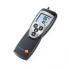 產(chǎn)品介紹：

testo 512可在大背光顯示屏幕上同時顯示壓力和風速，讀取方便且現(xiàn)場打印測量數(shù)據(jù)，包括日期和時間，最大/最小值。
testo 512有2個可轉(zhuǎn)換的風速測量單位：m/s 和fpm。8個壓力測量單位：kPa,hPa, Pa, mH2O, mHg, psi,inch H2O, inch Hg.
可計算平均值，帶密度補償功能。通過保持鍵將當前讀數(shù)鎖定在屏幕上。測量最大/最小值，可以顯示和存儲在儀器上。保護軟套使儀器防撞、防污和防水。

