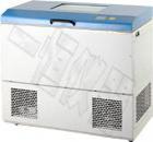 產(chǎn)品特點(diǎn)：

◆人性化設(shè)計(jì)

  ●集培養(yǎng)箱、振蕩器于一體，占地小，載瓶量大。

  ●大屏幕液晶顯示屏，菜單式操作界面，簡(jiǎn)單易懂。

  ●順應(yīng)世界環(huán)保潮流，全新無氟設(shè)計(jì)，使你始終走在健康生活的前面。

●大屏幕鋼化觀察視窗，箱體內(nèi)膽及振動(dòng)臺(tái)面均采用不銹鋼材料，便于清洗。

