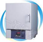 產(chǎn)品特點(diǎn)：

◆人性化設(shè)計(jì)：

●硅酸鋁陶瓷纖維爐膛電阻爐：具有重量輕，升溫速度快，節(jié)能、省時(shí)等特點(diǎn)，能滿足各種快速燒結(jié)要求。

●箱體壁和爐膛體采用雙層結(jié)構(gòu)設(shè)計(jì)，并配有冷卻風(fēng)扇，使用過程中箱體表面溫度接近于常溫。

●日本進(jìn)口微電腦溫度程序控制器，控溫精確可靠，關(guān)鍵電器零部件均采用國(guó)際名牌產(chǎn)品。

◆智能化可編程多段控制器：（日本島田控制器）

●微電腦程序控制溫度，時(shí)間及升溫速度快慢等程序，以極快的速度進(jìn)行各種燒結(jié)試驗(yàn)。

●可預(yù)設(shè)32段/32步可編程序，每段時(shí)間最大可設(shè)置99小時(shí)59分。

●多段可編程控制，真正實(shí)現(xiàn)自動(dòng)控制和運(yùn)行。

