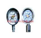 BZY-60型礦用測壓表是用來測量煤礦脈沖壓力大、使用環(huán)境惡劣條件下綜采設(shè)備壓力及峰值的儀表。由量程為60Mpa抗沖壓式壓力表（壓力表直徑是60mm）和外殼體及標準配件綜采插接頭組成，具有操作方便、穩(wěn)定性好、使用壽命長、價格低等特點。